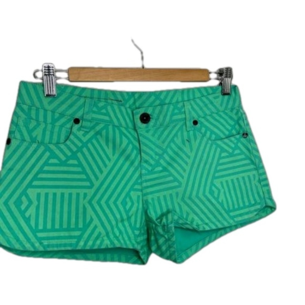 New Hurley Shorts sz 25